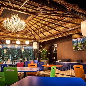 难波道顿堀瓦里安度假酒店（仅限成人） 酒店
