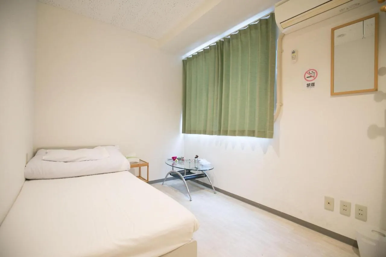123 Guesthouse Ōsaka Maison d'hôtes